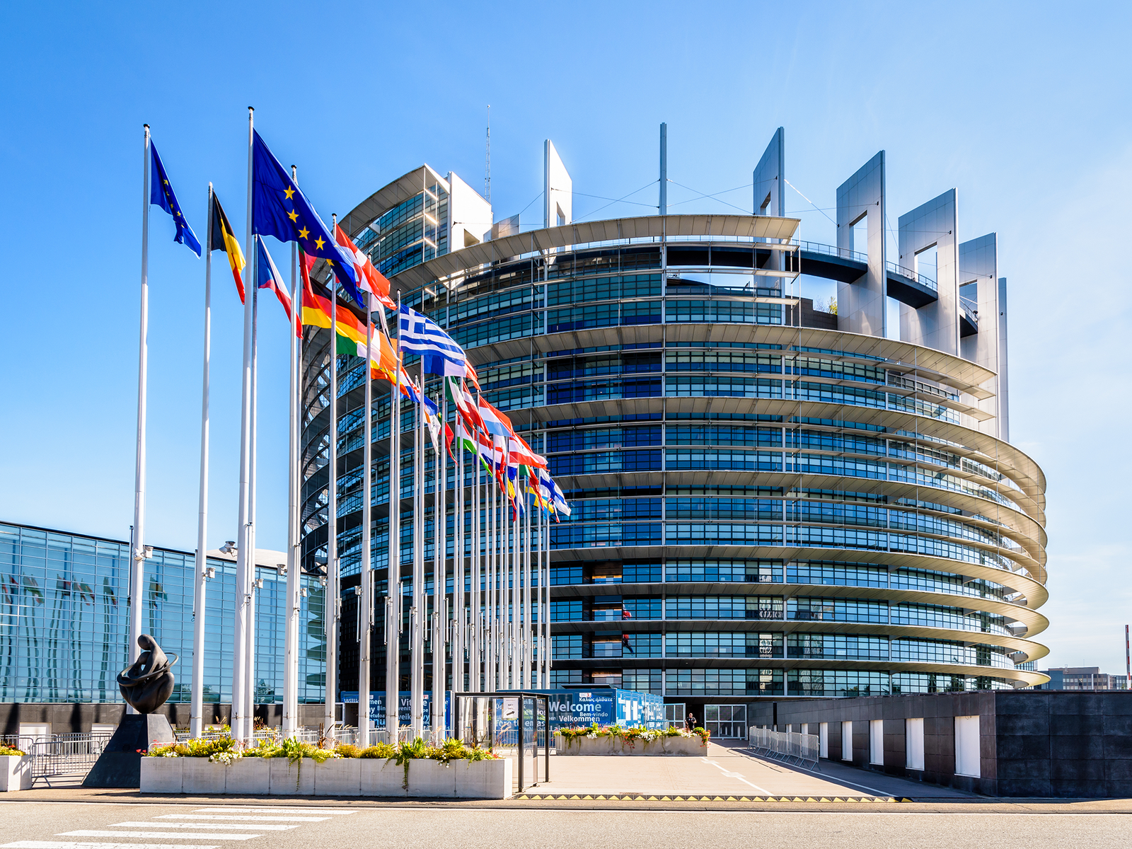 ���-������-��-���������-����-���� - ����: iStock - 1177176016